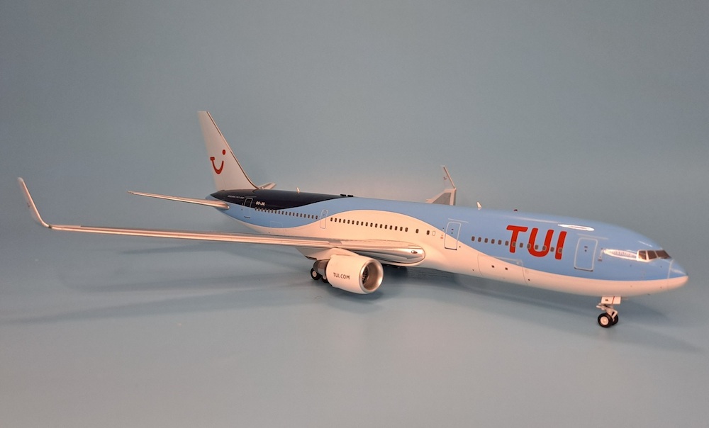 【在庫あり】 Boeing Modelsnavigator.com | Belgium Airlines TUI 767-300ER 航空機・ヘリコプター