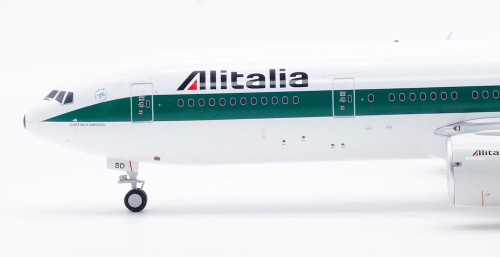 アリタリア航空Boeing777-200ER アリタリア航空 Boeing 777-200 EI-ISO 成田国際空港 航空フォト
