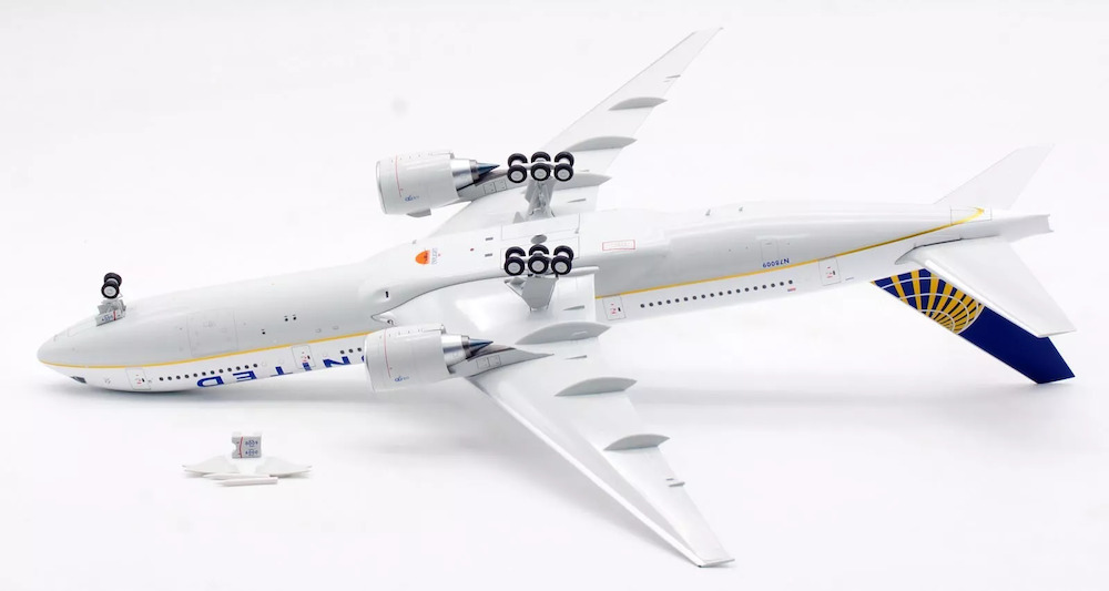 BOEING　777-200 Boeing 777-200ER United Airlines | Modelsnavigator.com
