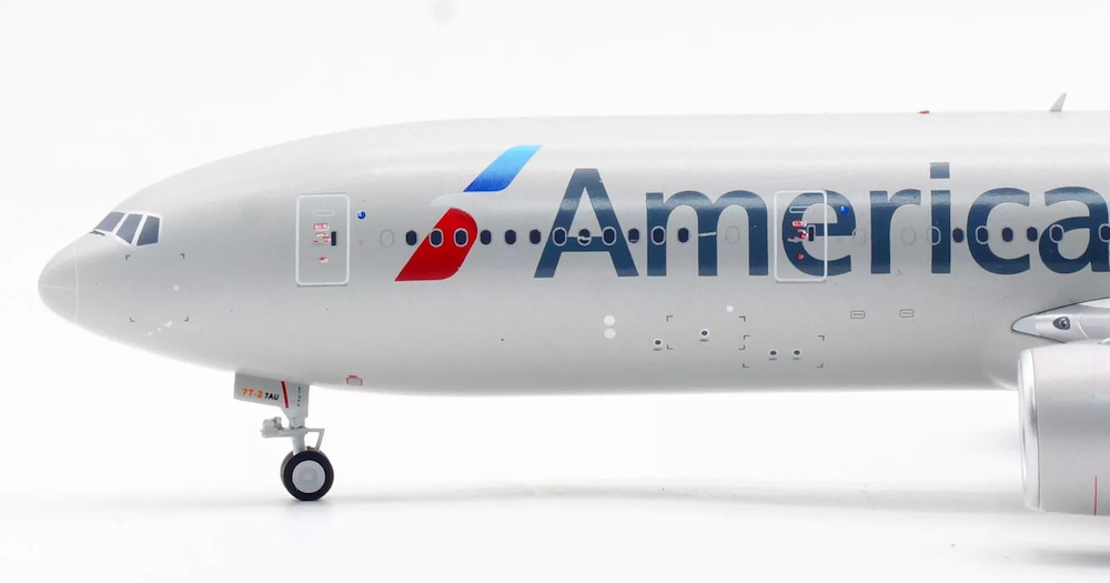 Boeing 777-223ER American Airlines | Modelsnavigator.com