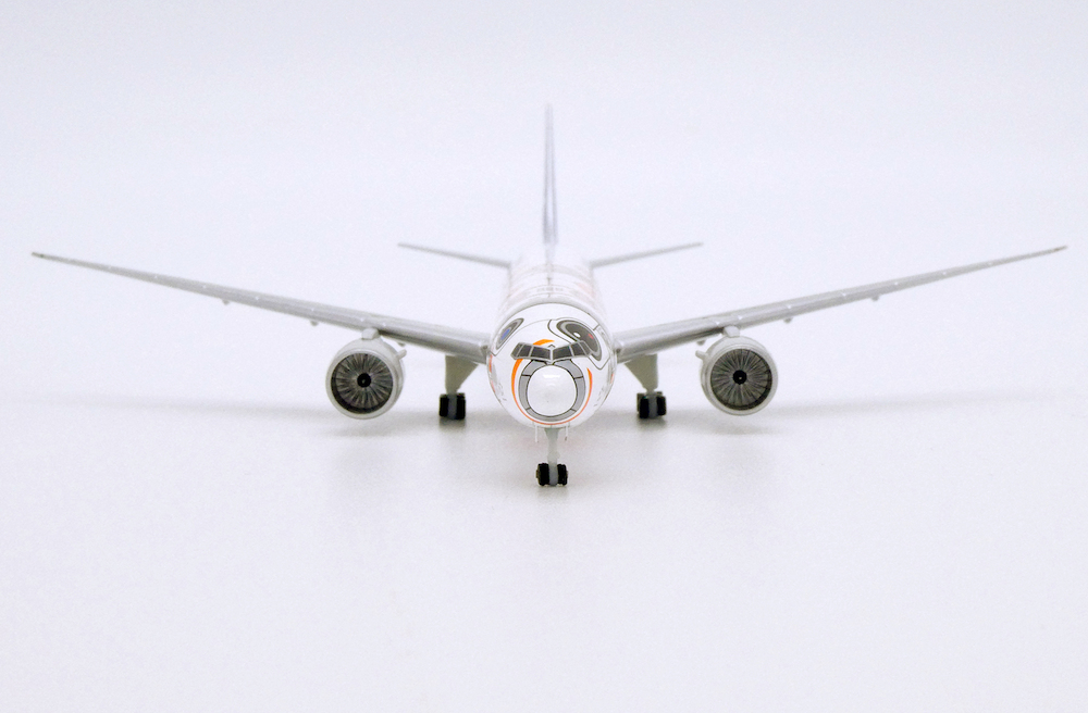 Boeing 777-300ER ANA, All Nippon Airways BB-8