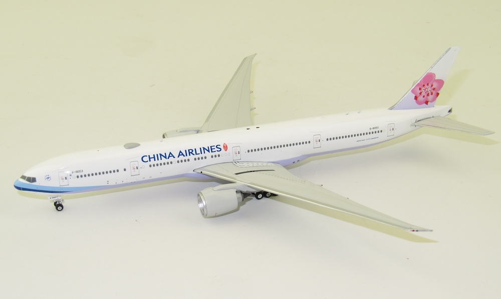 Phoenix China 中華航空 B777-300ER PH04092 China Airlines 中华航空Boeing 777-300ER B-18007 波音