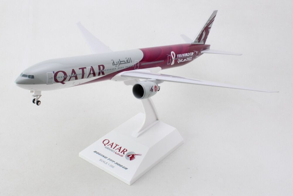 Boeing 777-300ER Qatar Airways 