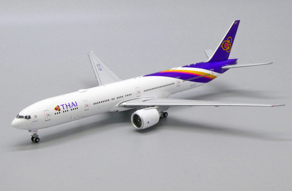 Boeing 777-300ER Thai | Modelsnavigator.com