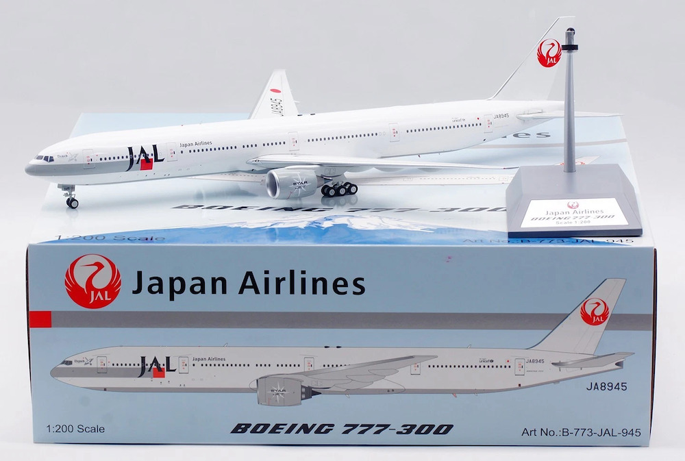 Boeing 777-346 JAL | Modelsnavigator.com