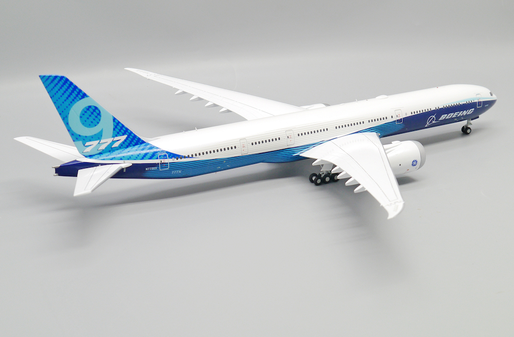 BOEING 777-9X 777X ハウス JC Wings N779XY House Color Boeing 777-9 Folded Wings N779XX JC Wings