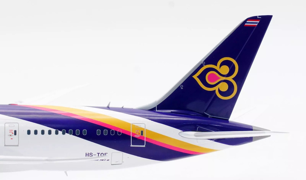 THAI航空 Boeing 787-8 Dreamliner 1/500 Boeing 787-8 Dreamliner Thai Airways | Modelsnavigator.com