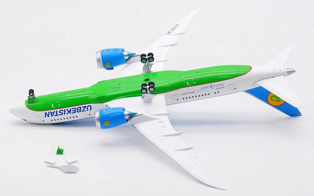 Boeing 787-8 Dreamliner Uzbekistan Airways | Modelsnavigator.com