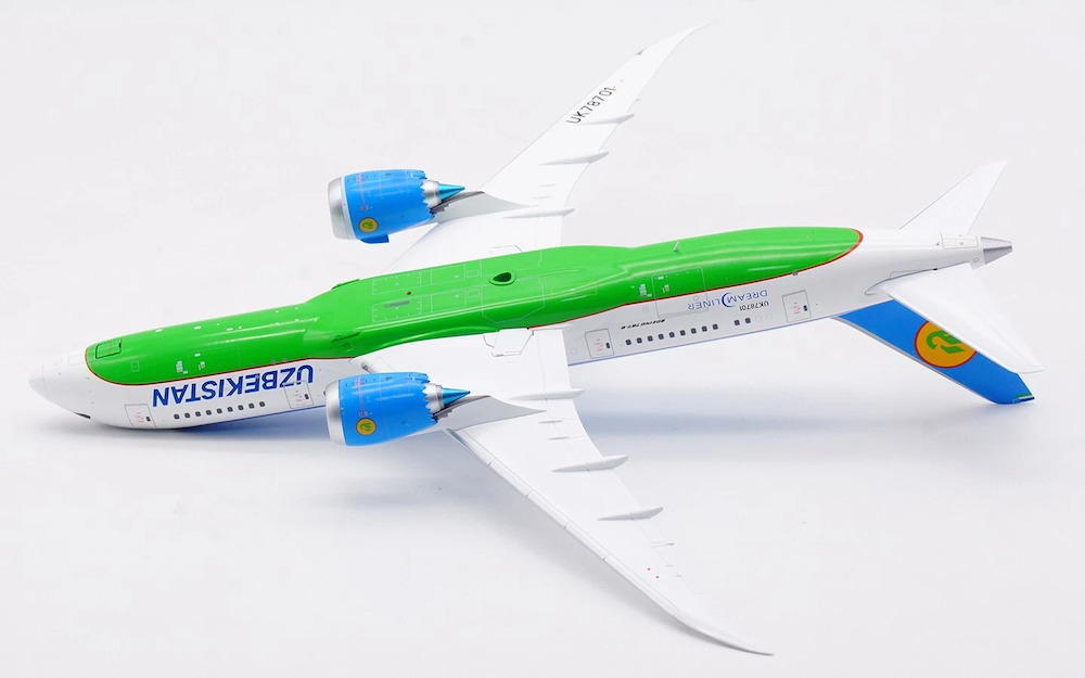 Boeing 787-8 Dreamliner Uzbekistan Airways | Modelsnavigator.com
