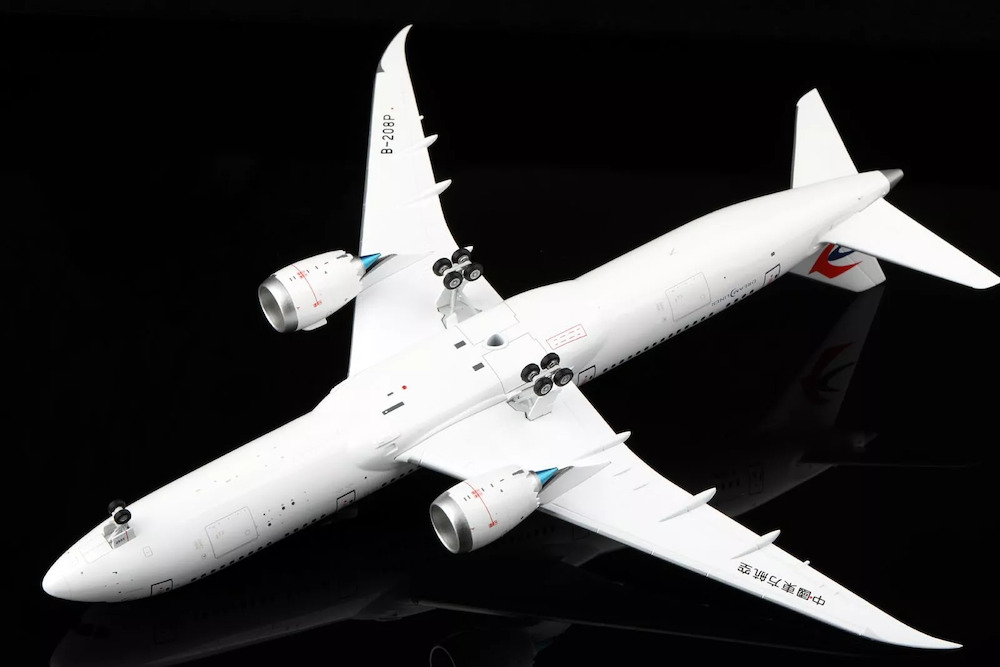 Boeing 787-9 Dreamliner China Eastern Airlines | Modelsnavigator.com