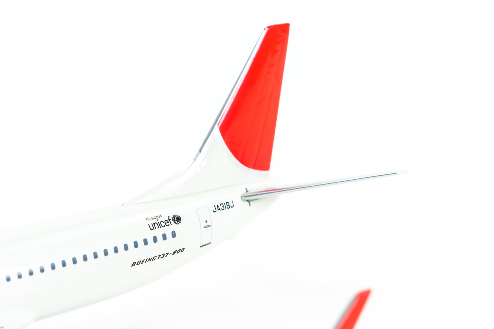 BOEING B737-800 JAL Expres 