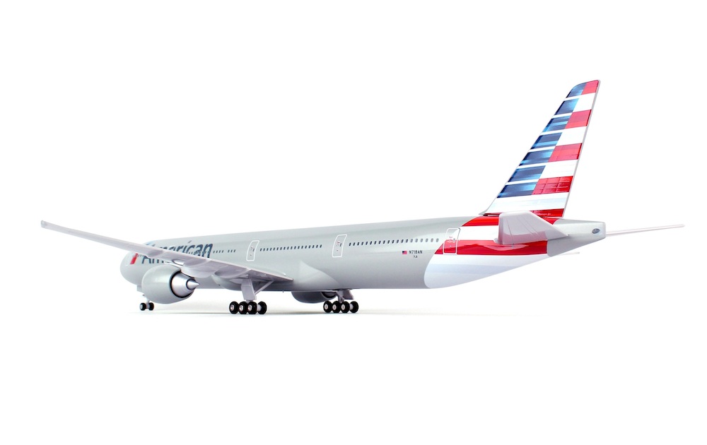 Boeing B777-300ER American Airlines | Modelsnavigator.com