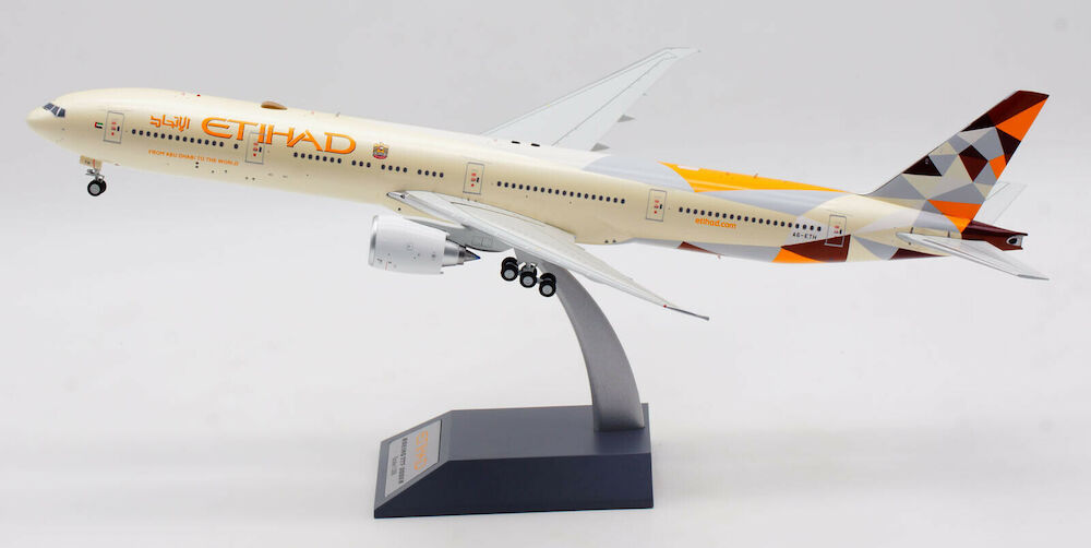 航空機・ヘリコプター JCwings 1/200 ETIHAD B777-300ER A6-ETQ Highly detailed JC Wings Etihad New Livery Boeing 777-300ER
