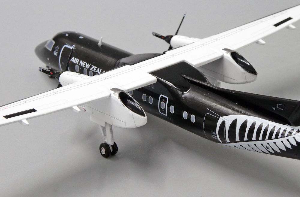 Bombardier Dash 8-Q300 Air New Zealand | Modelsnavigator.com