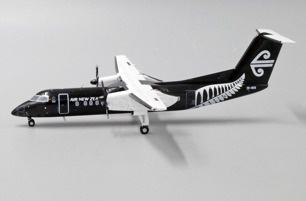 航空機・ヘリコプター BOMBARDIER DASH 8 Q300 AIR NEW ZEALAND de Havilland Q300 - Seat maps - Experience | Air New Zealand