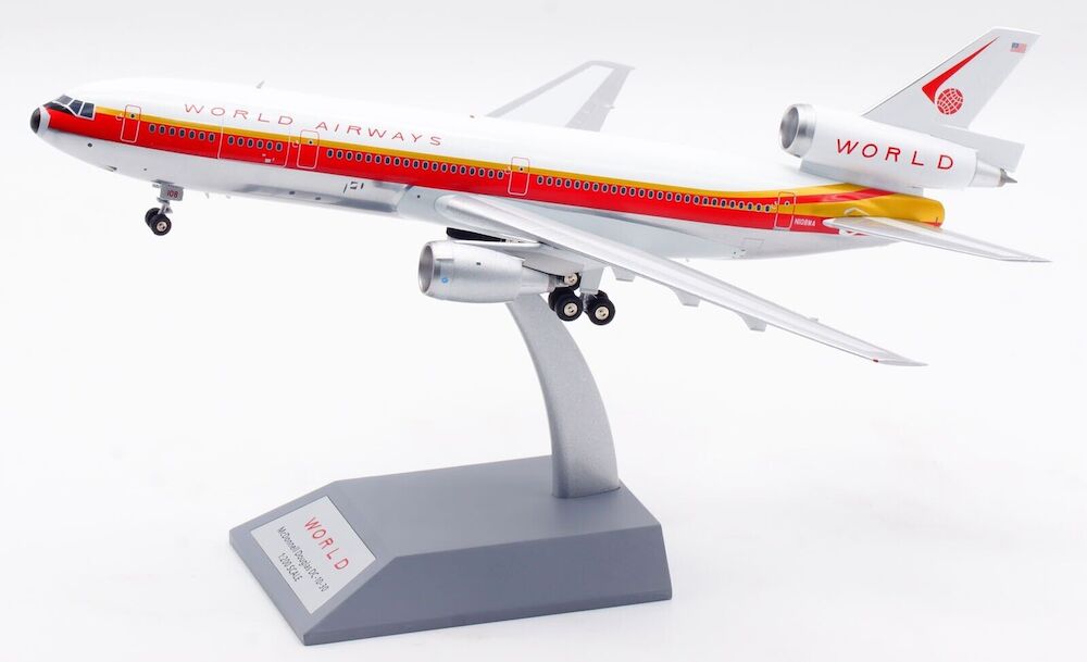 Douglas DC1030CF World Airways