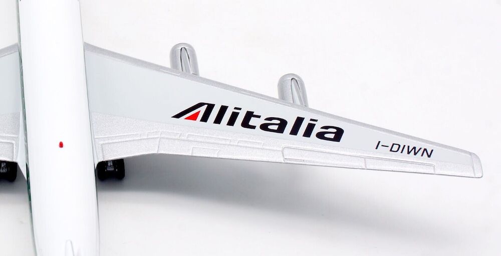 Douglas DC8-62H Alitalia | Modelsnavigator.com