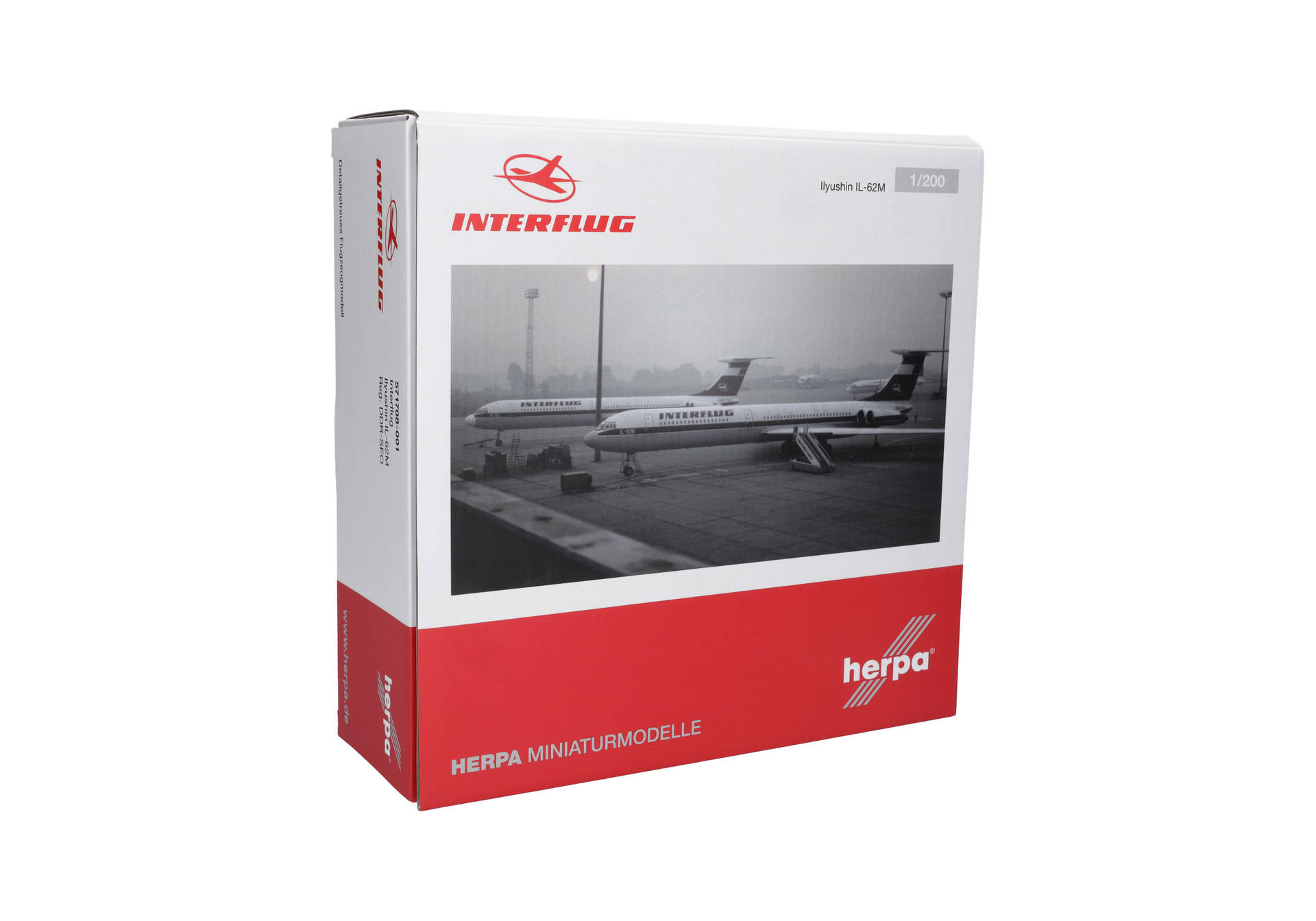 Interflug Ilyushin IL-62M | Modelsnavigator.com