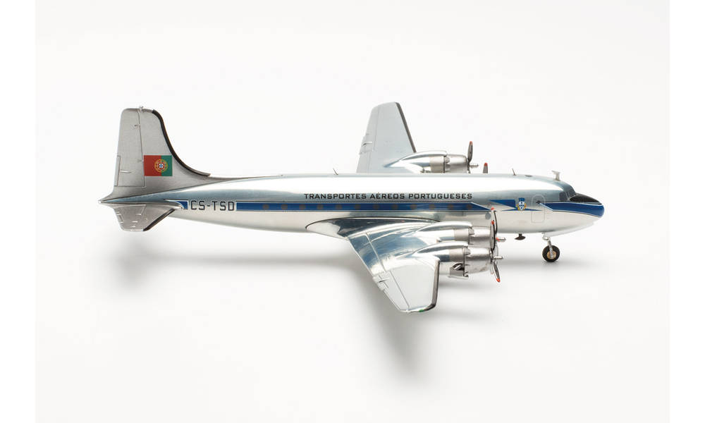 Douglas DC4 TAP Air Portugal | Modelsnavigator.com