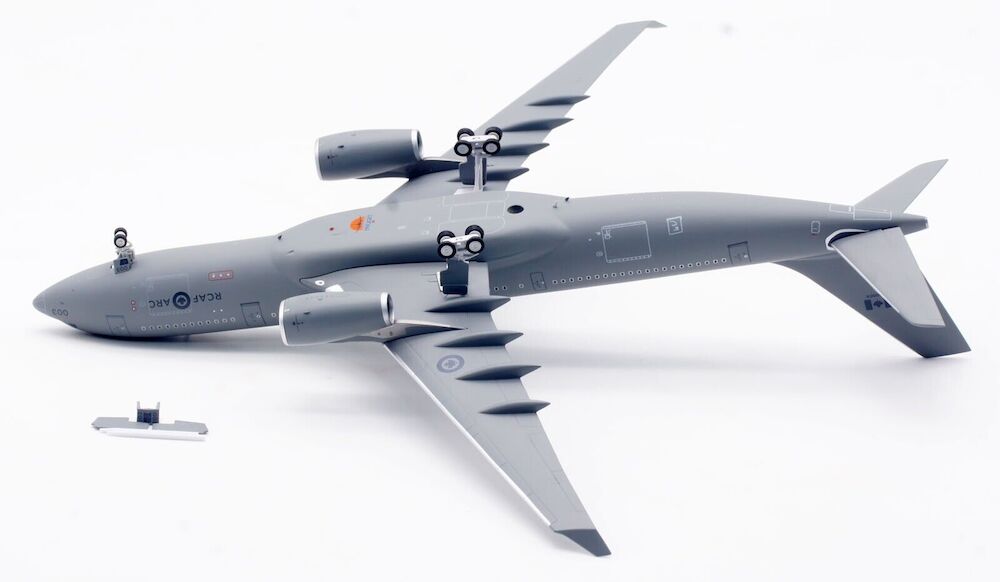 実物 美品  CANADIAN AIR FORCE　TYPEIII 330px-Canadair_CT-
