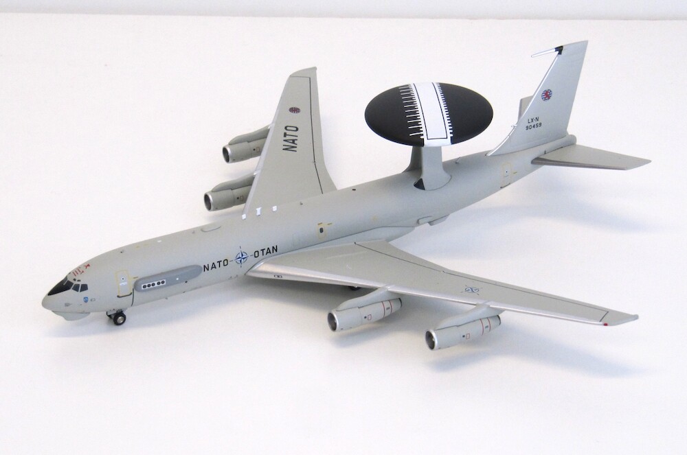inflight 1/200 アメリカ空軍 E-3B sentry Amazon.com: Inflight USA Air Force E-3B Sentry B707-300