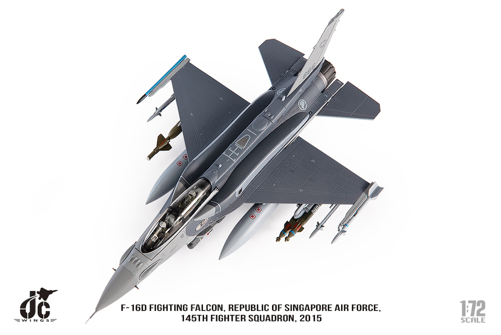 モノグラム　F-16 FIGHTER Monogram 1/72 A-1E Skyraider