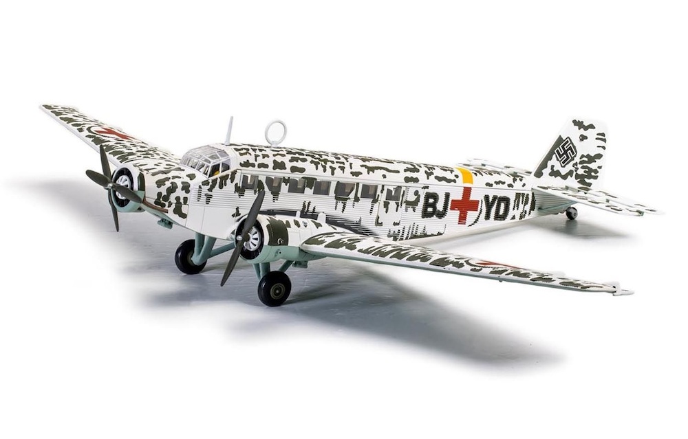 Amazon.com: Corgi Diecast Junkers JU-52/3M Air Ambulance 1