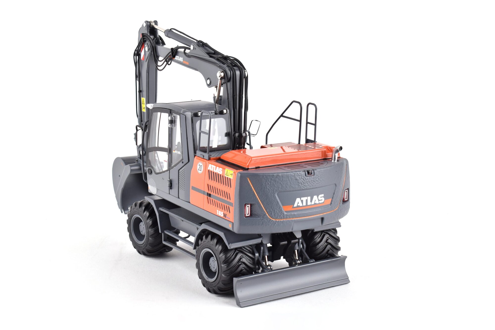ATLAS 185W - NOKIAN | Modelsnavigator.com
