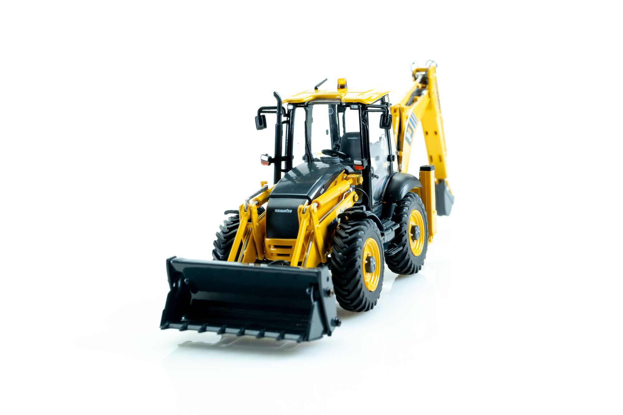 新品 コマツ 1/50 ホイールローダ E8015 WB97S KOMATSU 並行輸入品】 ミニカー 1/50 UH 8116 コマツ WA470-8 ホイール