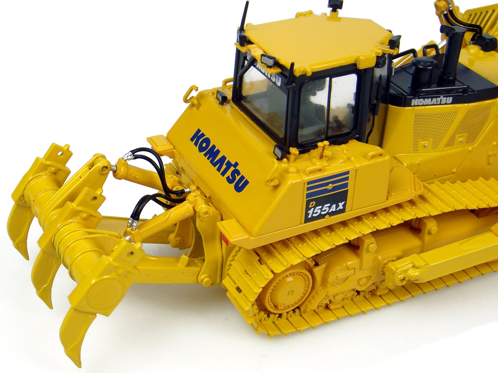 Bulldozer Komatsu D 155 AX | Modelsnavigator.com