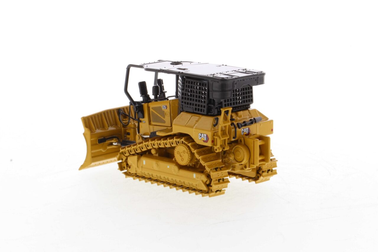 1/50 Diecast Masters Cat D5 XR Fire Suppression Dozer