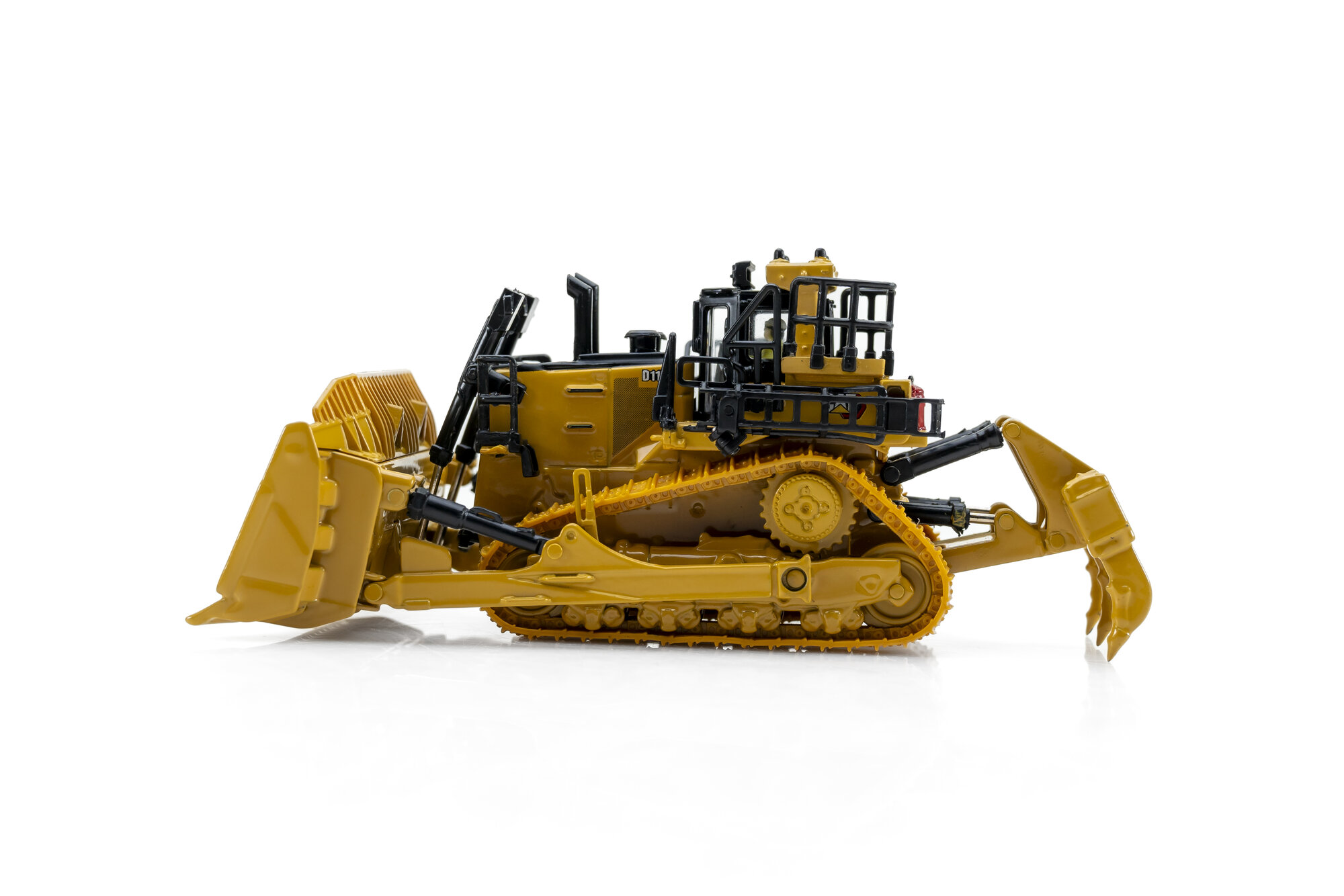 CAT D11 Track Type Tractor | Modelsnavigator.com