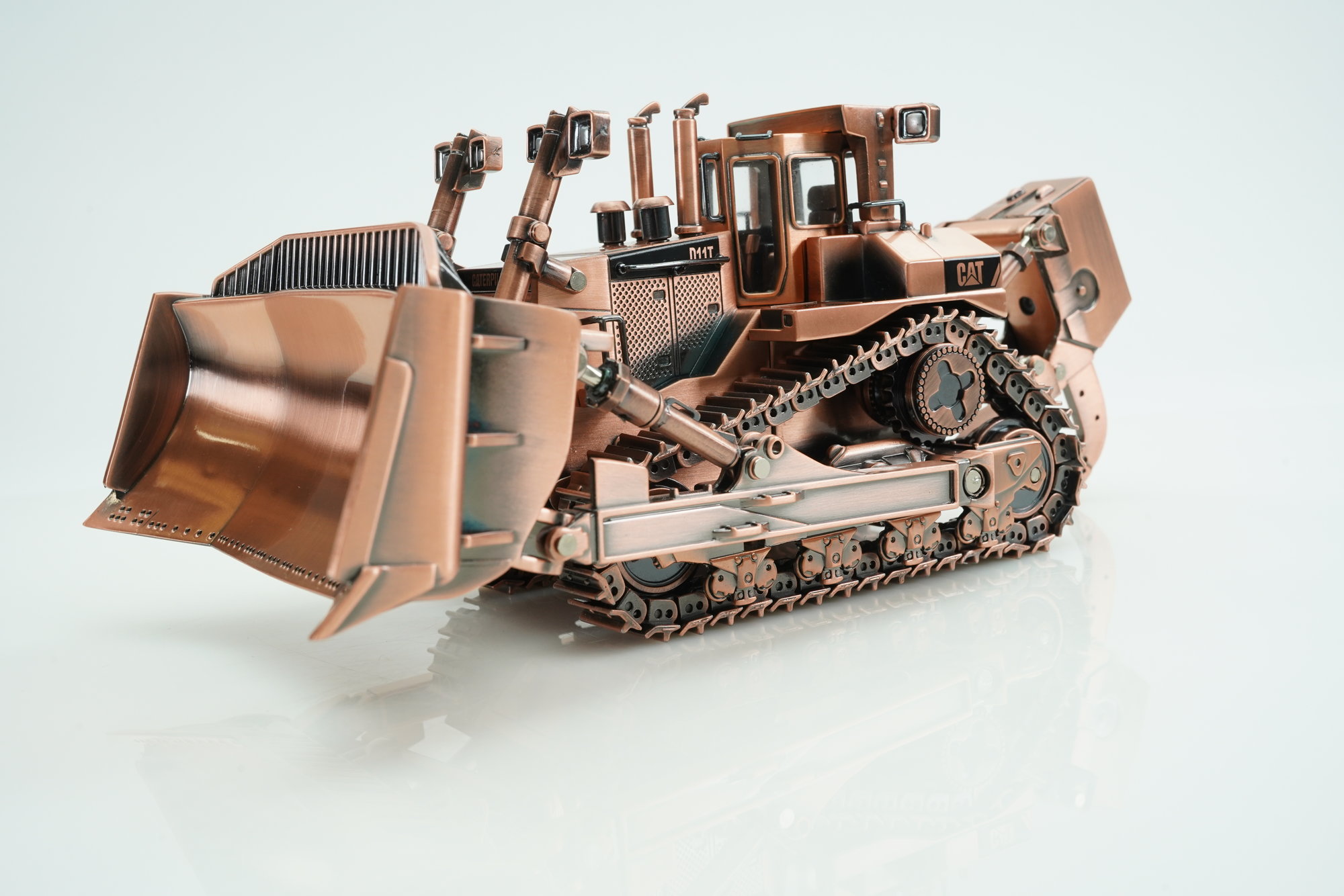 Cat D11T Track Type Tracktor - commemorative edition - copper ...