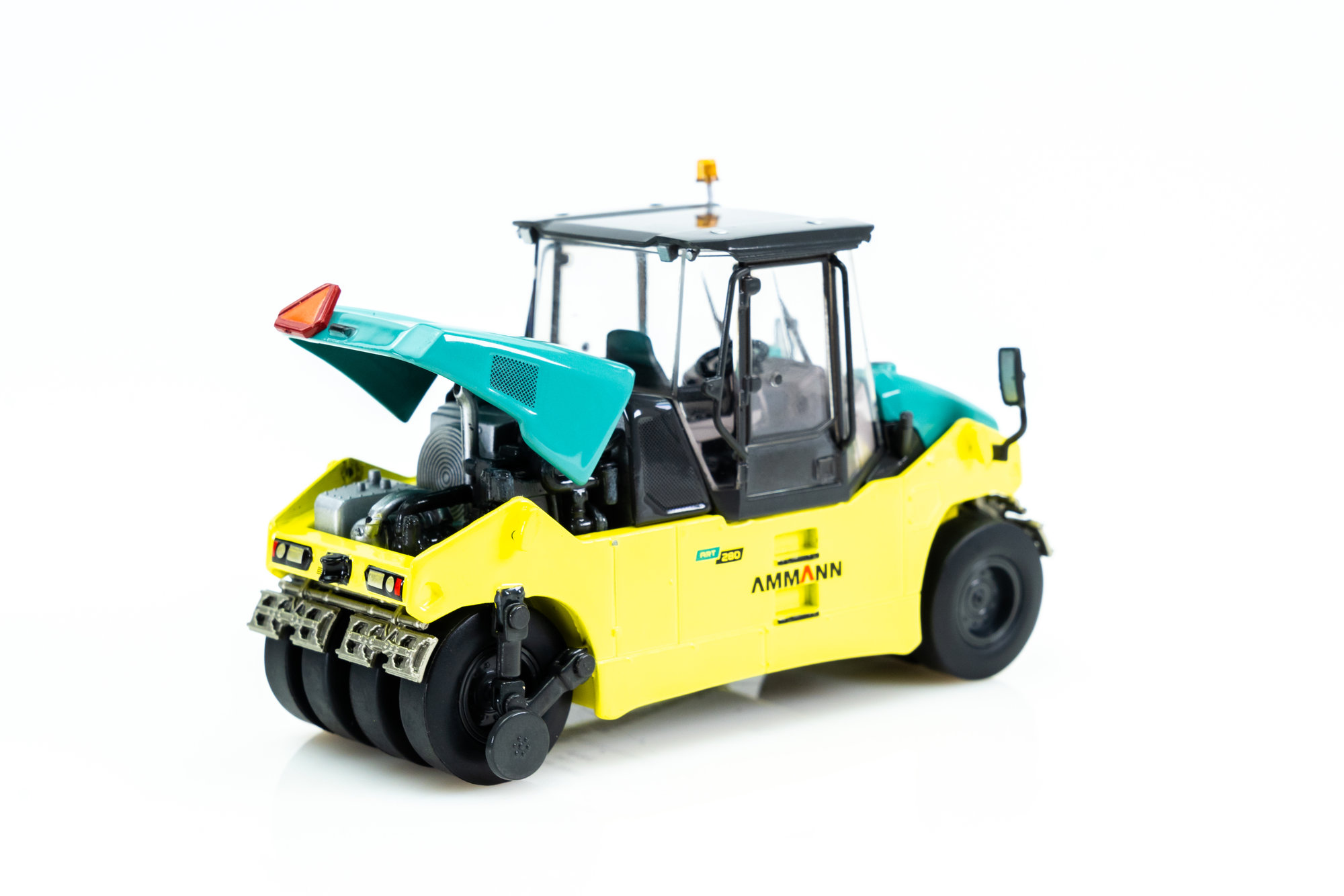 Ammann ART280 Pneumatic Roller | Modelsnavigator.com