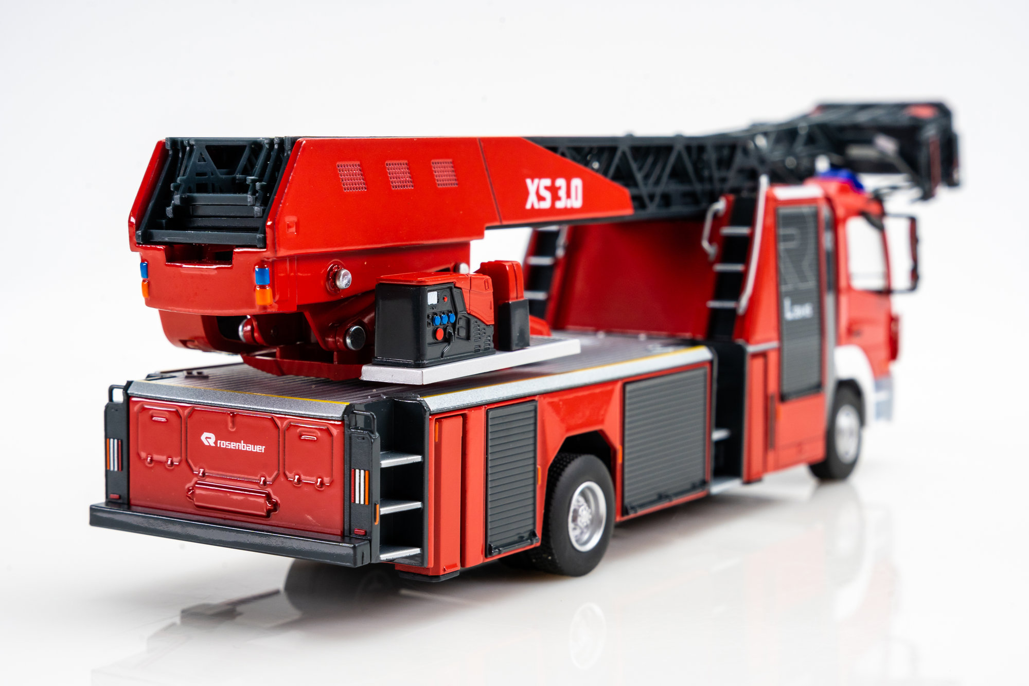 Wiking Pompiers DL L32A-XS 3.0 Rosenbauer