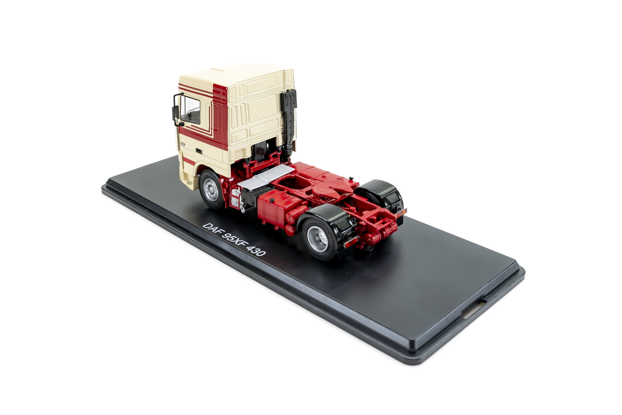 DAF 95 XF 430, beige/dark red | Modelsnavigator.com