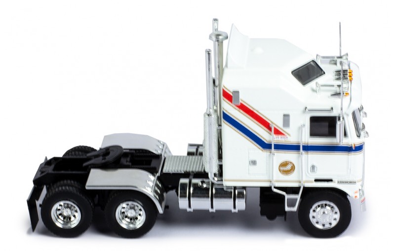 Kenworth K100 Aerodyne, white, 1976 | Modelsnavigator.com