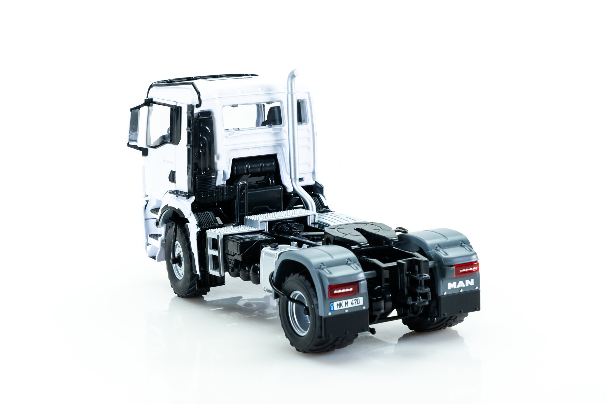 海外ブランドアウトレット通 4x4 18.510 TGS MAN BL white - tractor 2-axle モデルカー