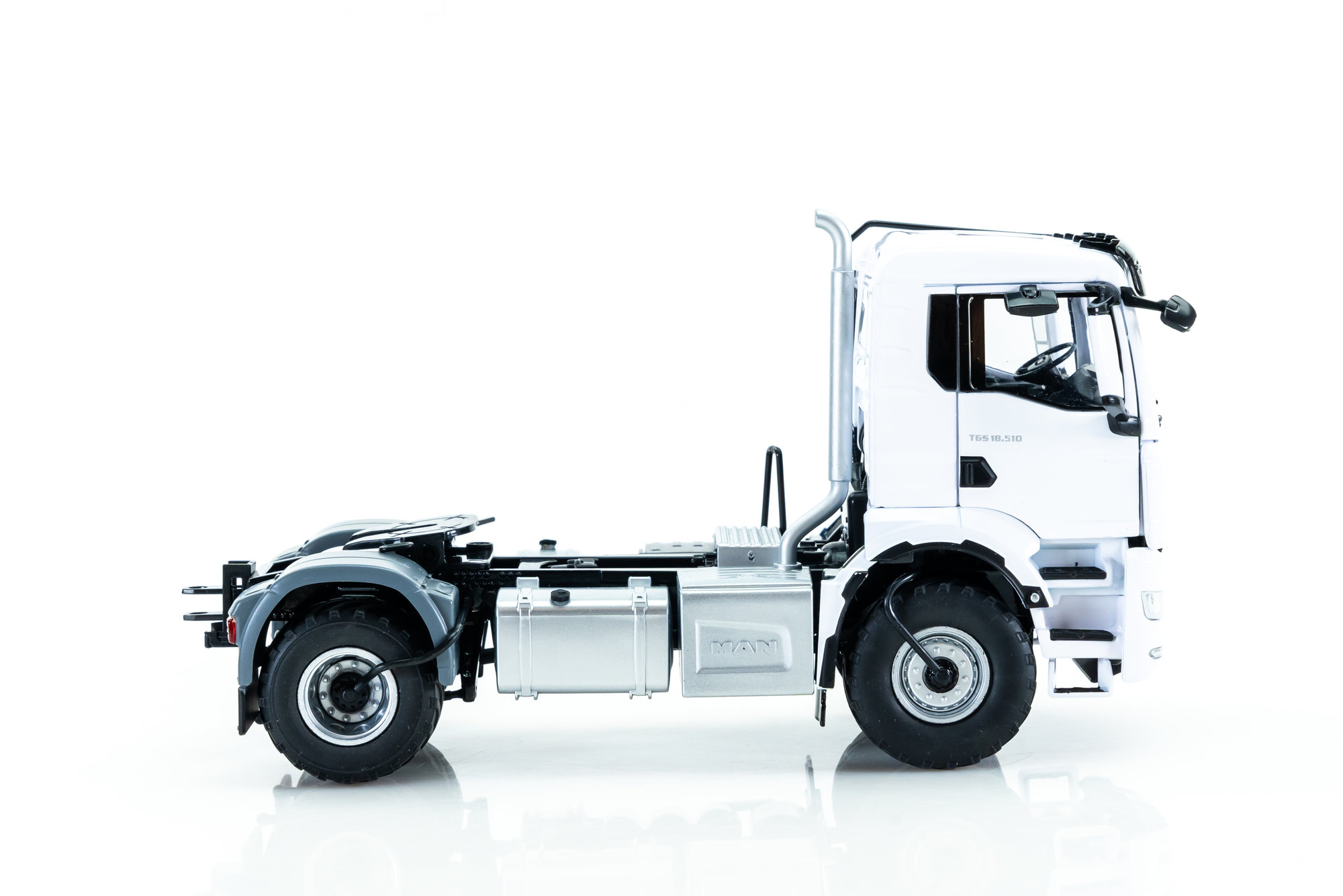 新品同様 4x4 18.510 TGS MAN BL white - tractor 2-axle モデルカー