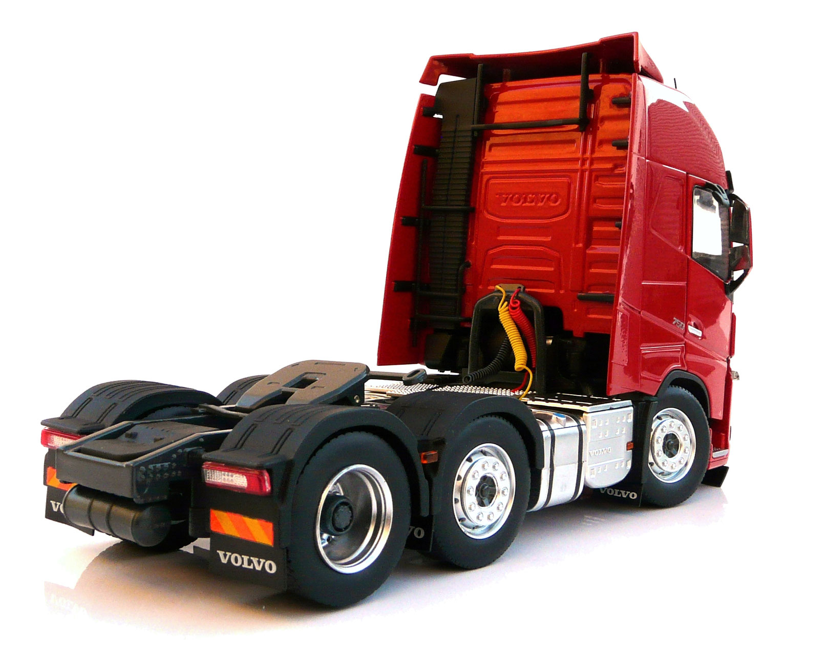 Volvo FH16 6x2 red | Modelsnavigator.com