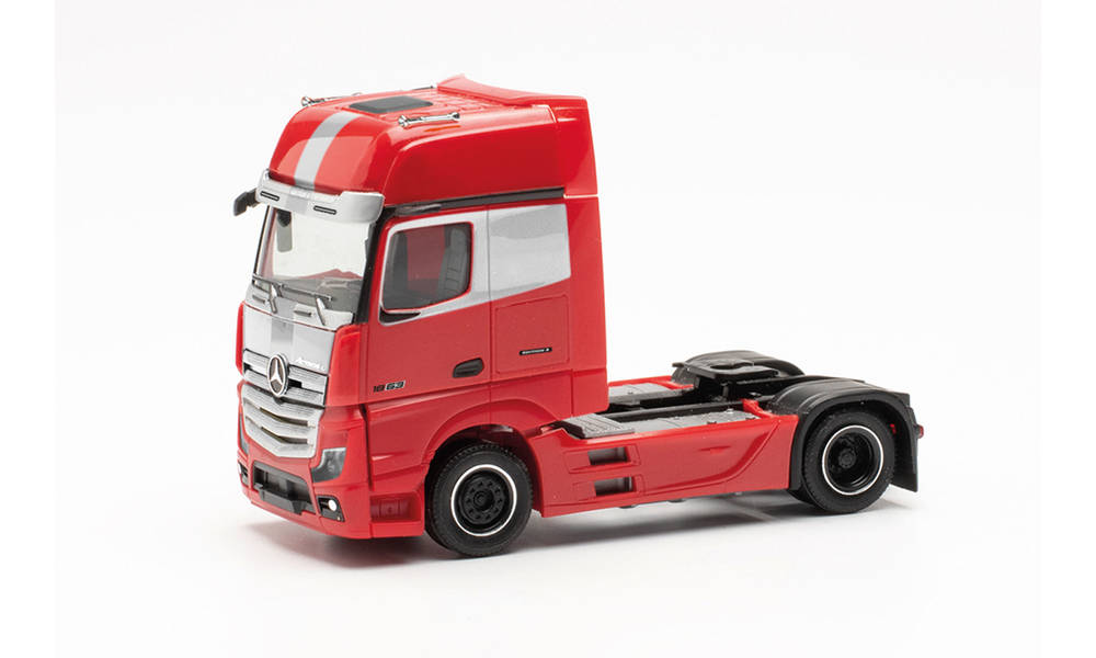 Herpa vrachtwagen model Mercedes-Benz Actros Gigaspace '18 koeloplegger trekker GESUKO, schaal 1:87, modelbouw, verzamelobject, Made in Germany, kunststof