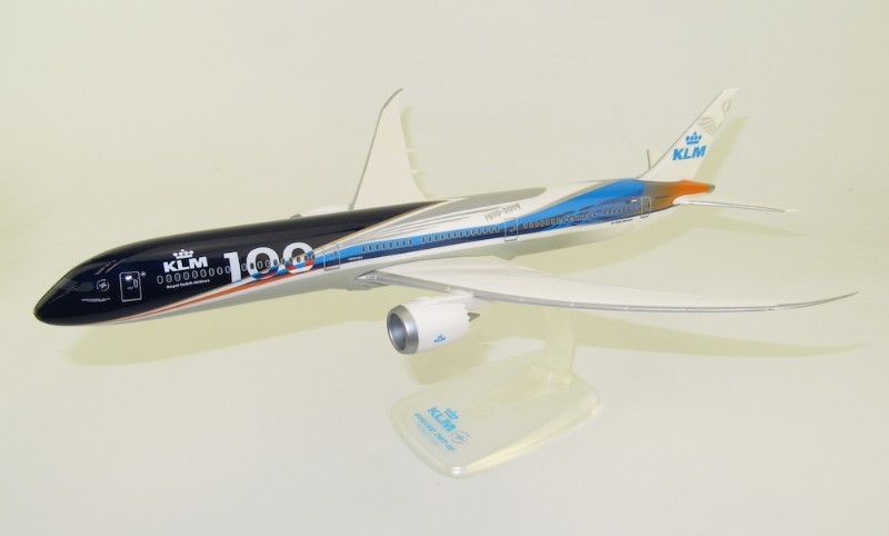 Boeing B787-10 Dutch aviation 100 year Memorial - Limited