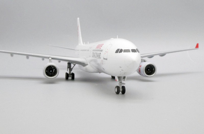 Airbus A330-300, Dragonair | Modelsnavigator.com