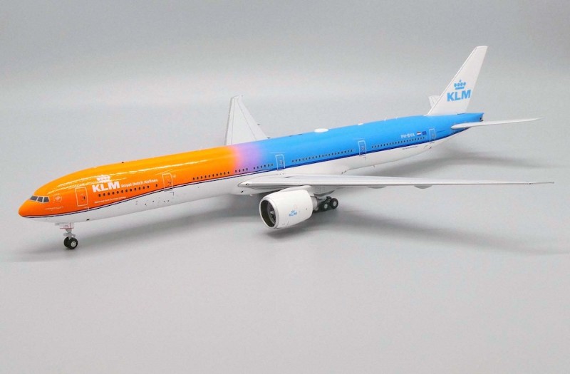 Boeing 777-300ER - KLM 